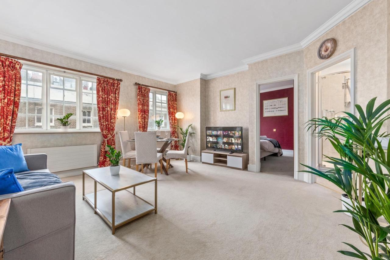 The Mayfair Large Snug London Exterior foto